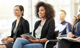 Customer-Service-Article_Enhancing Efficiency_ Language Upskilling for BPO Employees