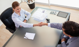 Learning-and-Development-Article_Everything HR Leaders Need to Know About Hiring Refugees